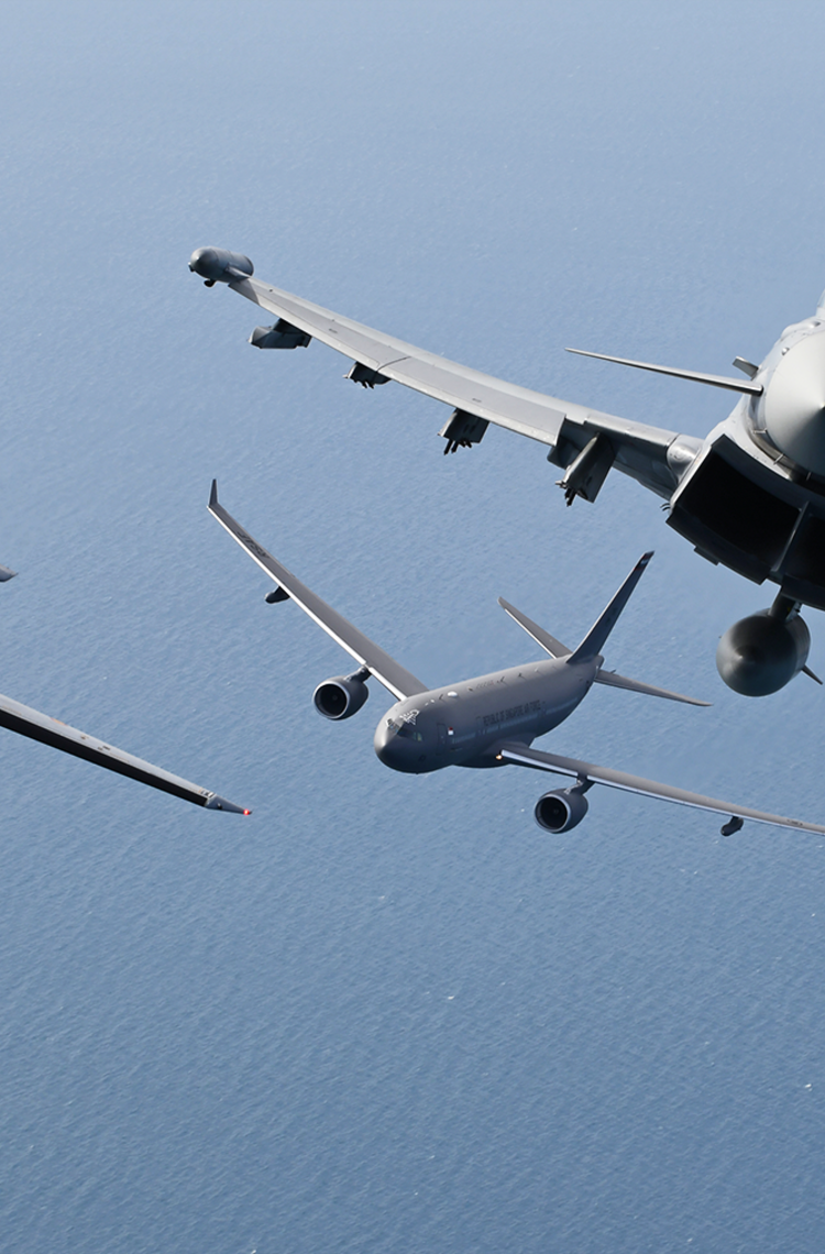 Formation flight C295, A330 MRTT, Eurofighter, A400M